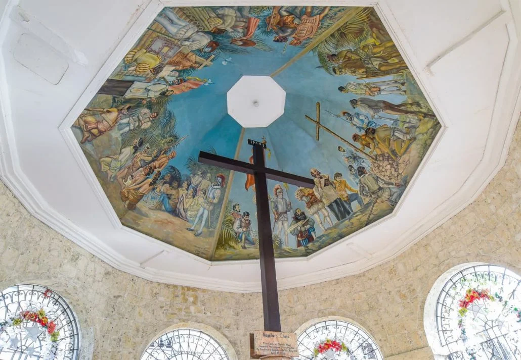 Budget-friendly things to do in the Philippines - Magellan's cross