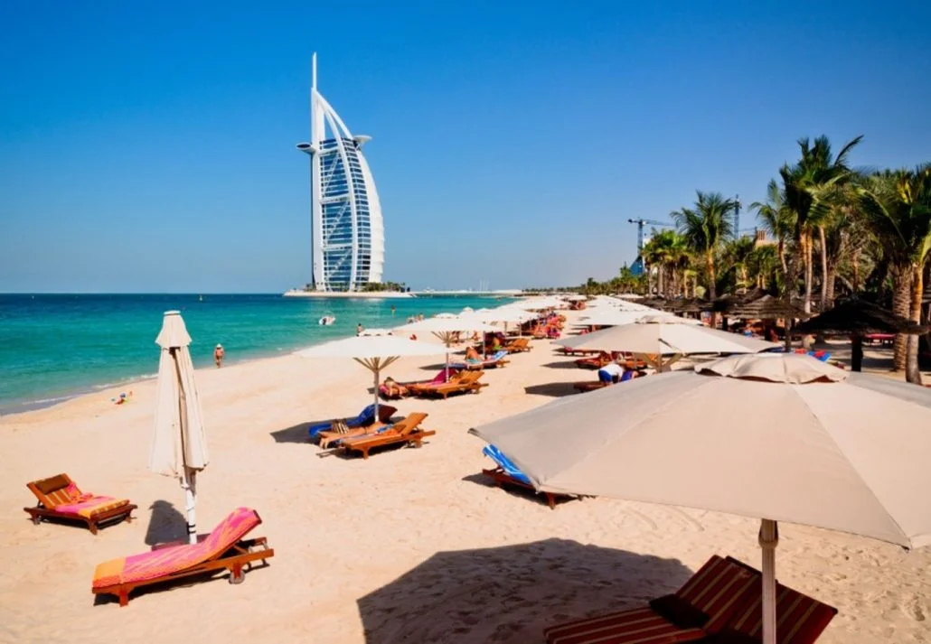 What to Wear at Private Beaches as a Male Tourist?