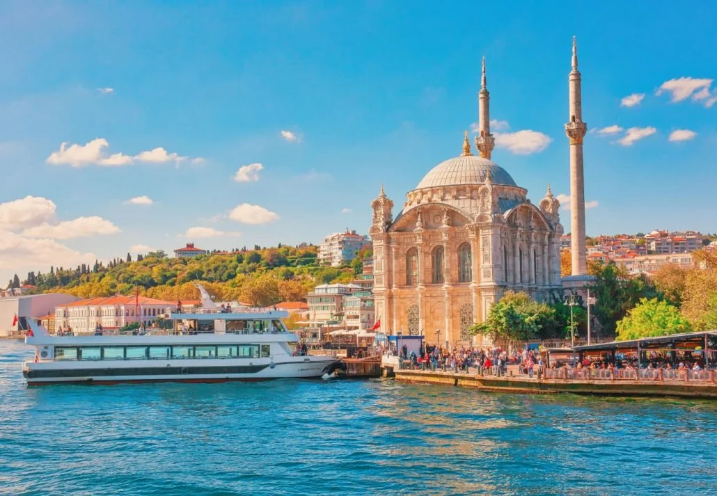 Cruising in Istanbul