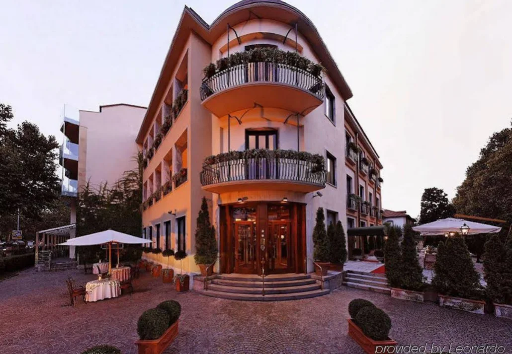 where to stay in monza 