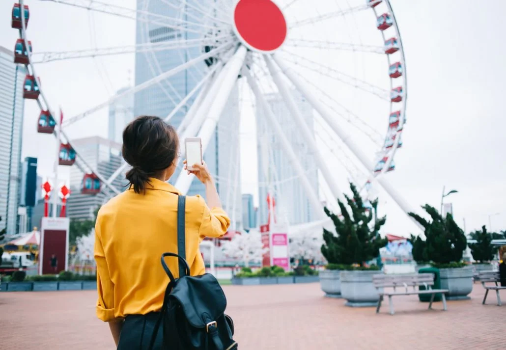 travel like a local