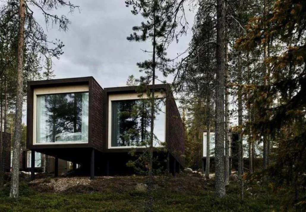 Unusual hotels around the world - Arctic TreeHouse Hotel