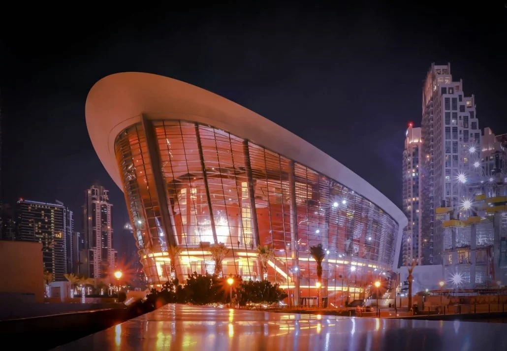 Dubai in September - catch a show