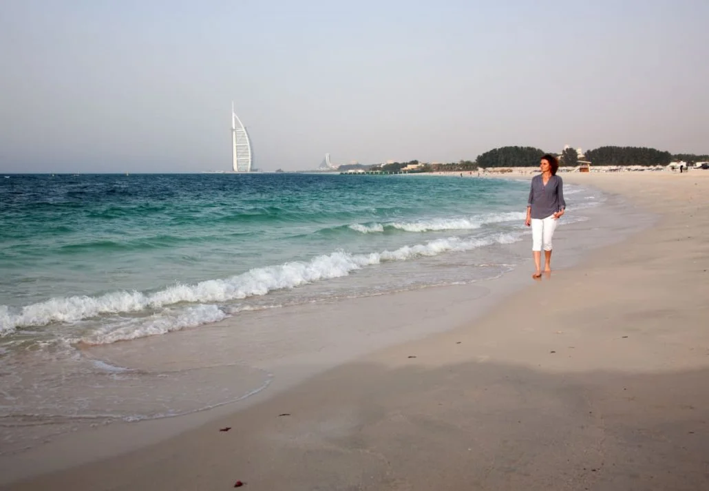 Hidden Gems In Dubai - dubai black palace beach