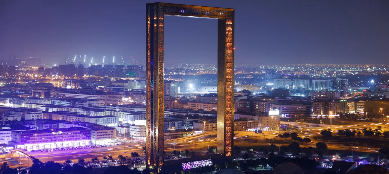 Picture-Perfect Hotels Near Dubai Frame