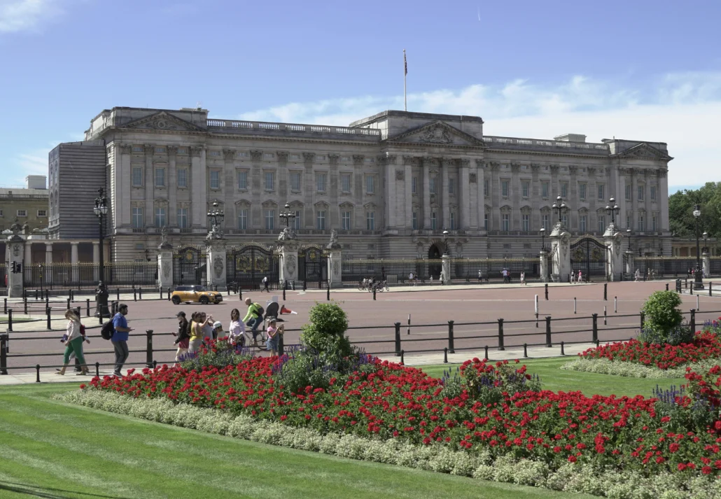 A Brief History of Buckingham Palace